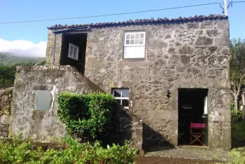 House in Praínha,Holiday home in Praínha - Pico - Azores / Casa da Adega PT-9940-03 N°855512