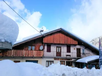 Appartement à Arêches Beaufort, Appartement cosy 6 pers. avec balcon au village, proche parking et local à skis - L900256