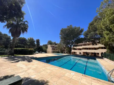 Appartement à Saint Raphaël, Appartement 3P en rez-de-jardin avec piscine et parking, à 600m de la plage - Saint-Raphaël - L900300