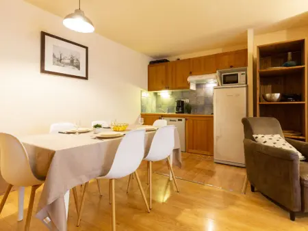 Appartement centre-ville Saint-Lary-Soulan avec piscine, sauna et parking - Photo 1