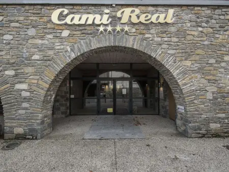 Appartement centre-ville Saint-Lary-Soulan avec piscine, sauna et parking - Photo 12