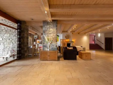 Appartement centre-ville Saint-Lary-Soulan avec piscine, sauna et parking - Photo 21