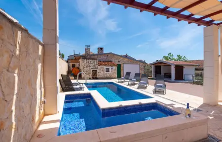 Location Maison 8 personnes à Sveti Filip i Jakov - Photo 1