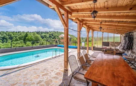 Location Maison 8 personnes à Plaski - Photo 11