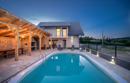 Location Maison 8 personnes à Plaski - Photo 12