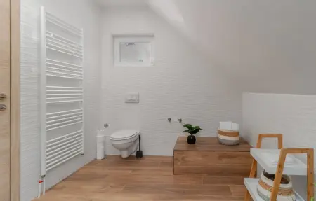 Location Maison 8 personnes à Plaski - Photo 37