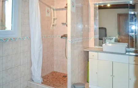 Location Maison 3 personnes à St Chamassy - Photo 7