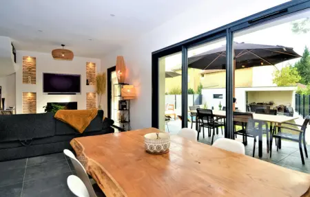 Location Maison 6 personnes à Montfavet - Photo 4