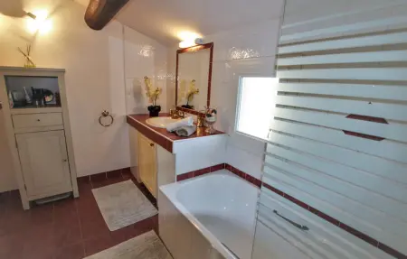 Location Maison 6 personnes à Châteaurenard - Photo 6