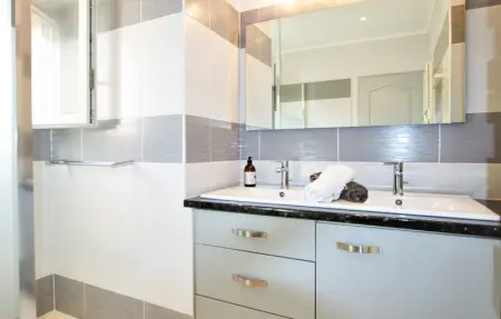 Location Maison 6 personnes à Châteaurenard - Photo 30