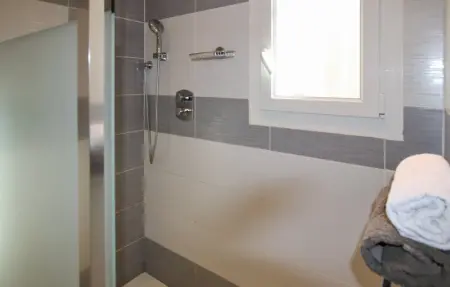 Location Maison 6 personnes à Châteaurenard - Photo 32