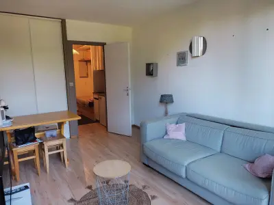 Appartement à Villard de Lans, Studio cosy avec balcon, au pied des pistes - 2 pers., kitchenette équipée, animations hiver/été - L900661