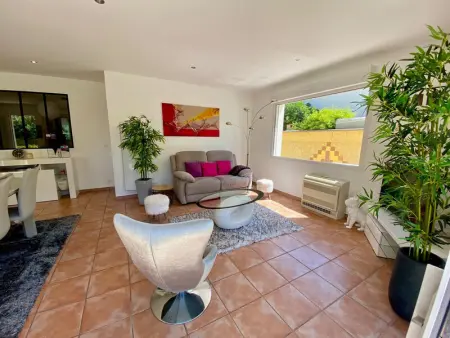 Confort et Détente à Mèze: Villa avec Jardin, 3 Chambres, Climatisation et Wifi - Photo 3