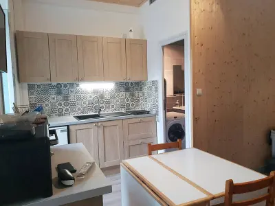 Appartement à Cauterets, Studio rénové pour 4 pers à 50m du télécabine - L900727