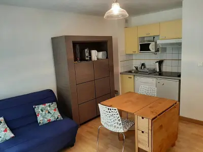Appartement à Cauterets, Appartement cosy pour 4-6 pers, proche centre, parking, casier à ski, Cauterets - L900728