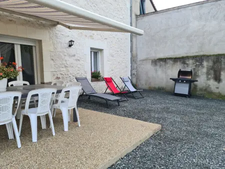 Gîte spacieux près du zoo de Beauval avec cour privative, terrasse, et équipements complets - Photo 3