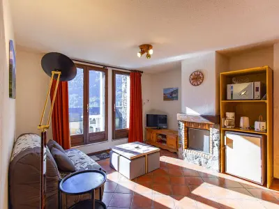 Wohnung in Esquièze Sère,Duplex T3 à Esquièze-Sère, balcon, wifi et parking FR-1-402-128 N°900731