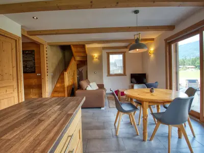 Appartement à Samoëns, Duplex 2 chambres avec grande terrasse, animaux acceptés, à Samoëns - L900744