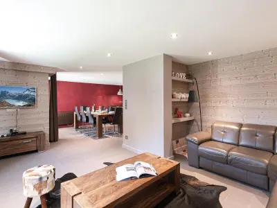 Appartement à Chamonix Mont Blanc, Appartement chic avec sauna et parking au centre de Chamonix - L900756