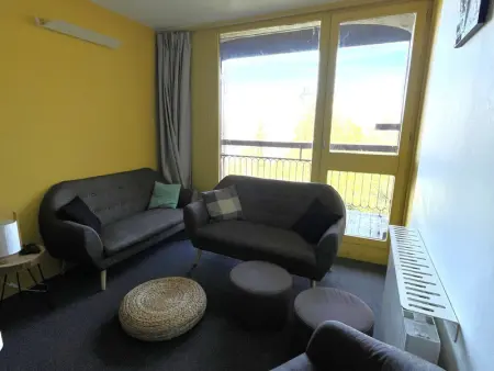 Appartement rénové 3 pièces avec balcons, WIFI, proche centre station - Photo 9