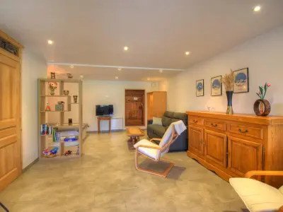 Appartement à Morzine, Charmant studio pour 4 pers., 43m² au RDC d'un chalet à Morzine, proche pistes avec navette gratuite - L900759