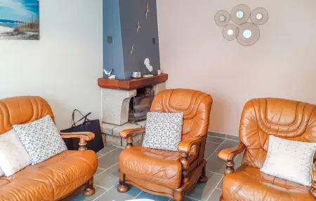 Location Maison 6 personnes à Saint Carreuc - Photo 2