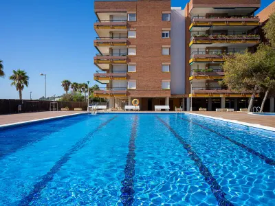 Appartement à Torredembarra, Appartement avec piscine en bord de mer à Torredembarra - L901256