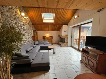 Apartment in Val Cenis,Appartement 14 personnes avec balcon et terrasse au cœur de Val Cenis Lanslebourg, proche commerces FR-1-508-258 N°901309