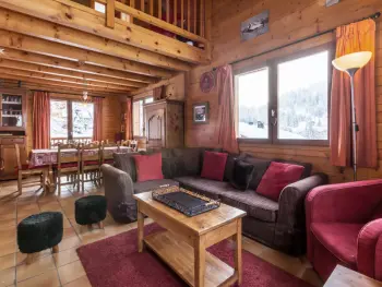 Chalet in La Clusaz,Chalet 8-10 voyageurs avec cheminée, garage et WIFI proche pistes FR-1-304-164 N°856922