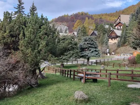 Charmant studio 4 pers. au pied des pistes - Balcon Sud Ouest, parking, centre station - Photo 9