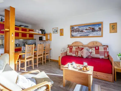 Appartement à Val d'Isère, Appartement confortable skis aux pieds à La Daille, animaux admis - L960849