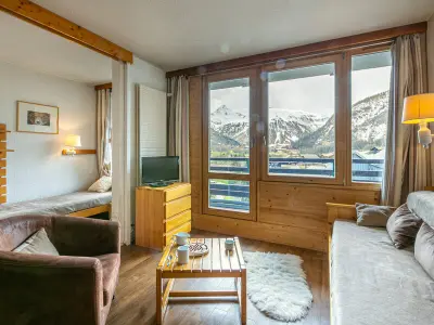 Appartement à Val d'Isère, Appartement skis aux pieds à La Daille avec balcon et cuisine équipée - L951772