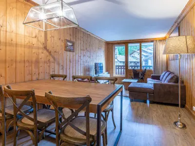 Appartement à Val d'Isère, Confortable appartement 4 pièces avec wifi, parking, exposé Sud près des pistes à Val-d'Isère. - L953721