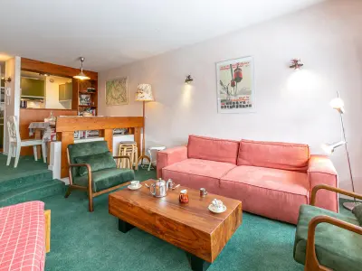 Appartement à Val d'Isère, 2 pièces cosy avec balcon Sud près des pistes et du centre, wifi inclus - L970655