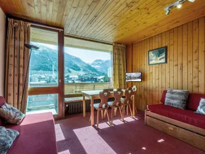 Appartement à Val d'Isère, Studio de 25m² au 6ème étage, proche centre, balcon, Wifi, animaux acceptés - L951804