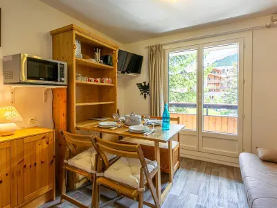 Wohnung in Val d'Isère, Studio rénové avec balcon, parking et proche pistes à Val-d'Isère - L951813