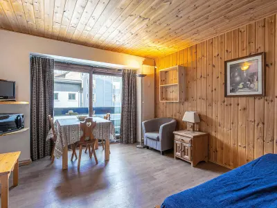 Appartement à Val d'Isère, Studio modeste au centre proche des pistes, animaux admis - L966188