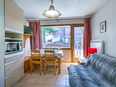 Appartement à Val d'Isère, Studio cosy avec balcon, parking couvert, proche centre et navette gratuite – Val d'Isère - L951829