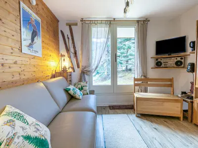 Appartement à Val d'Isère, Studio cosy skis aux pieds, terrasse, proche village, animaux admis - L967557