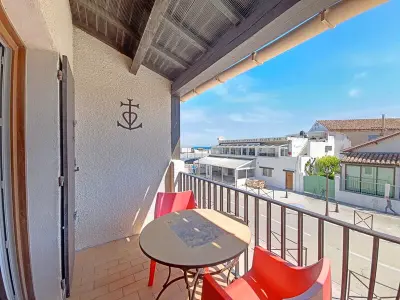 Appartement à Saintes Maries de la Mer, Duplex rénové à 2 pas de la mer, climatisé, 4 couchages - L901466