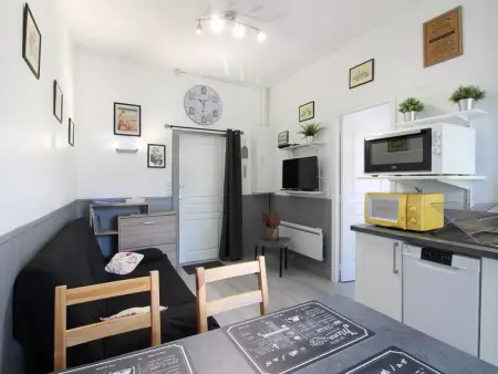 Appartement T2 bis, balcon, 100m des thermes et commerces, WiFi, 4 pers, La Bourboule - Photo 2