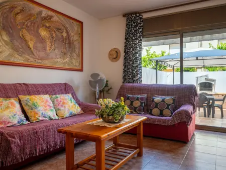 Maison pour 8 avec piscine et terrasse à 600m de la plage - Photo 2