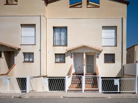 Maison pour 8 avec piscine et terrasse à 600m de la plage - Photo 4