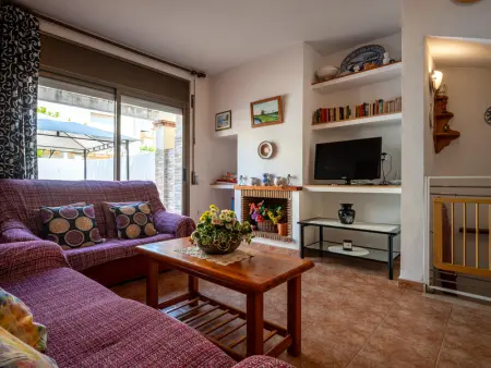 Maison pour 8 avec piscine et terrasse à 600m de la plage - Photo 6