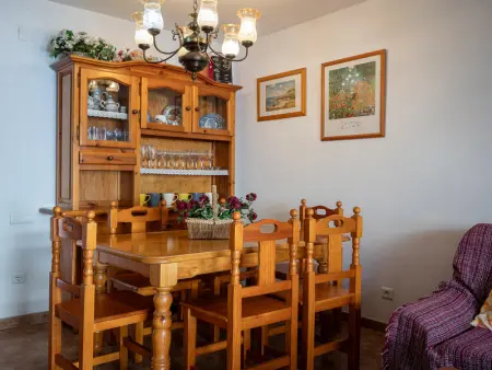 Maison pour 8 avec piscine et terrasse à 600m de la plage - Photo 8