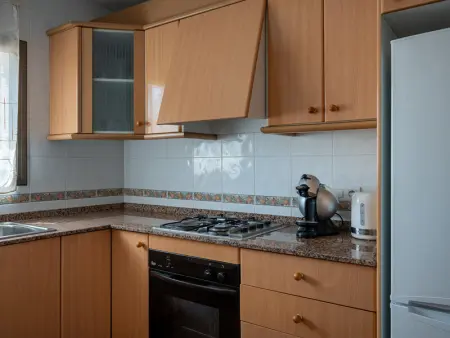 Maison pour 8 avec piscine et terrasse à 600m de la plage - Photo 12