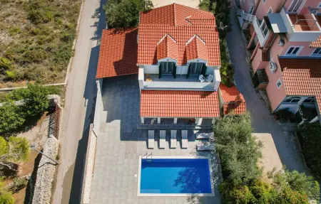 Location Maison 10 personnes à Sevid - Photo 1