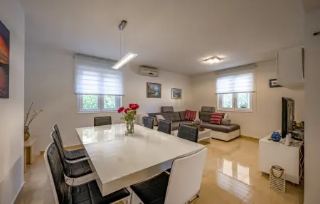 Location Maison 10 personnes à Sevid - Photo 3