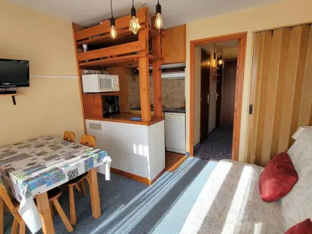 Studio 4 pers, balcon sud, parking, résidence calme - Photo 6