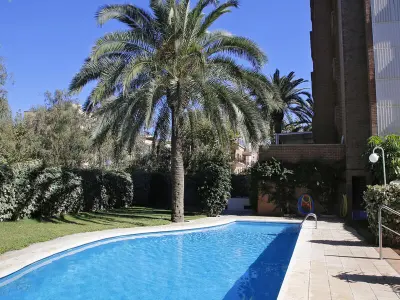 Appartement à Torredembarra, Appartement en bord de mer à Torredembarra avec piscine communautaire et parking privé - L901649